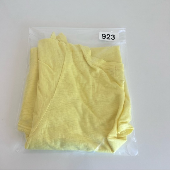 Anthropologie | t.la Women’s Yellow Flutter Ruffle Short Sleeve Top - Picture 13 of 13